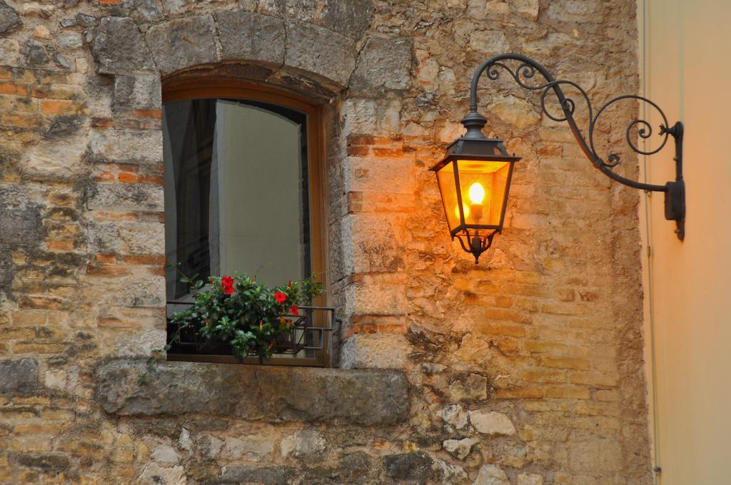 Hotel Santa Barbara Ronzo-Chienis Екстериор снимка